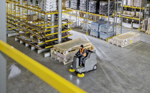 Karcher KM 100/120 R BP Sweeper