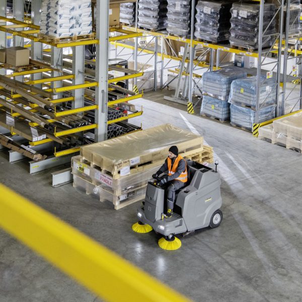 Karcher KM 100/120 R BP Sweeper
