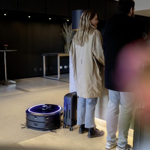 KIRA CV50 Vacuum Cleaner