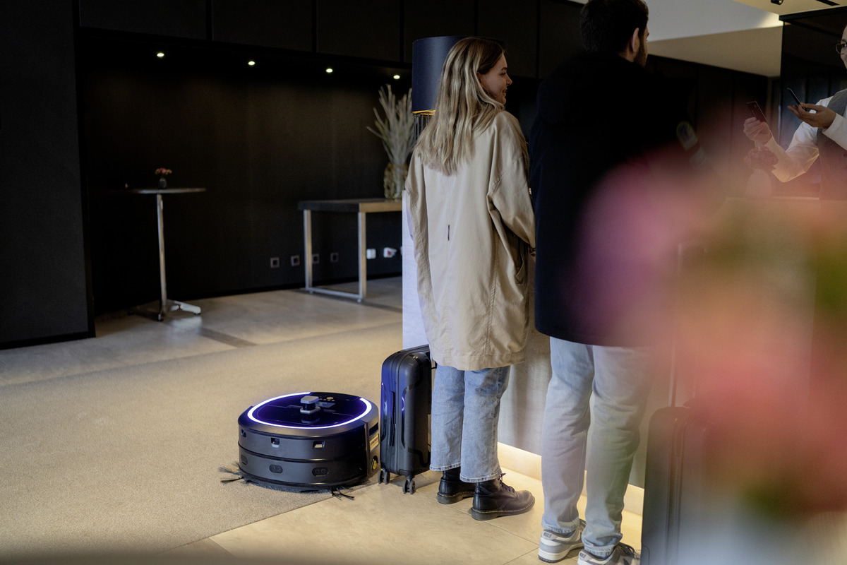 KIRA CV50 Vacuum Cleaner